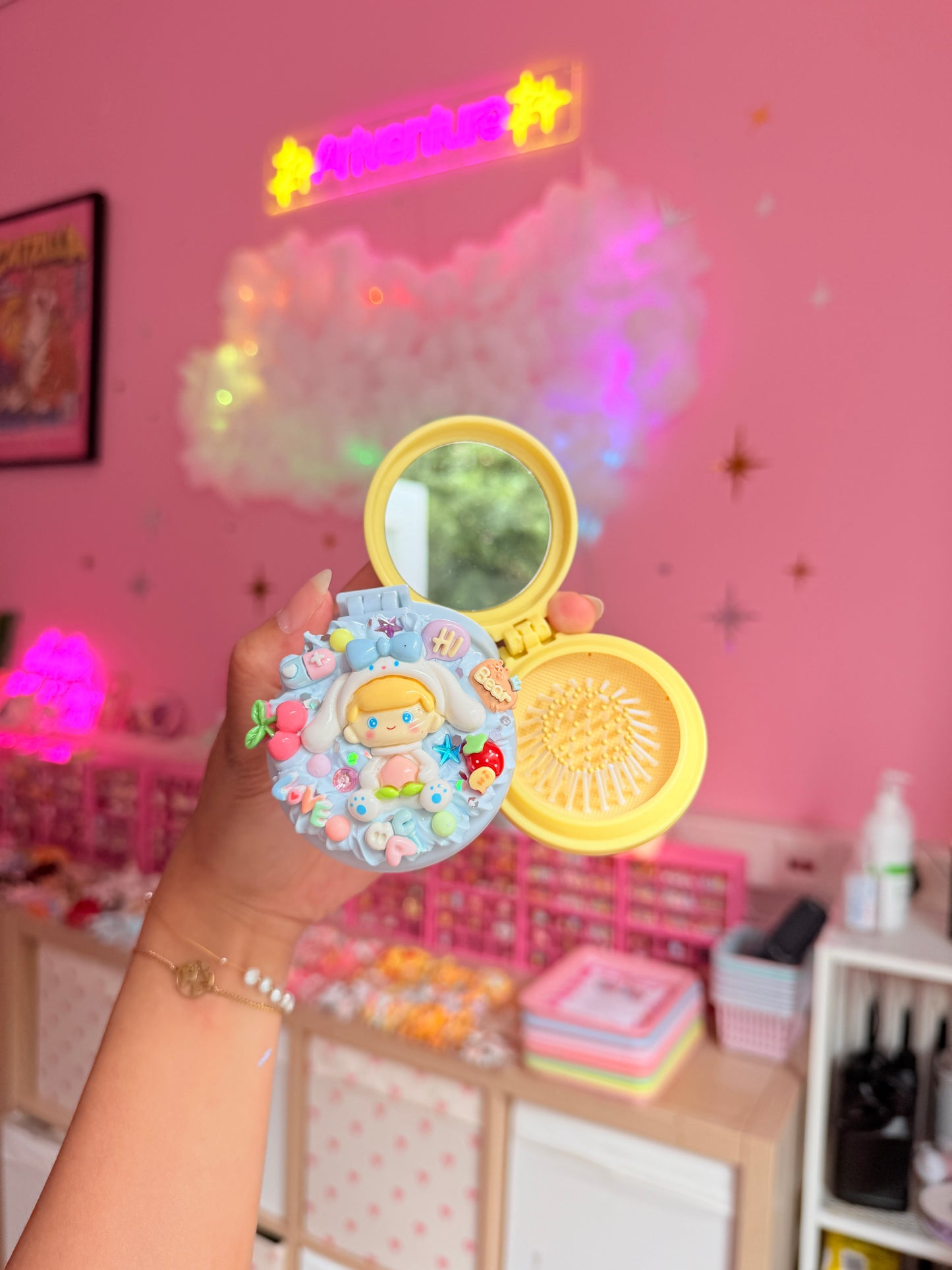 Custom cream glue products 🤩